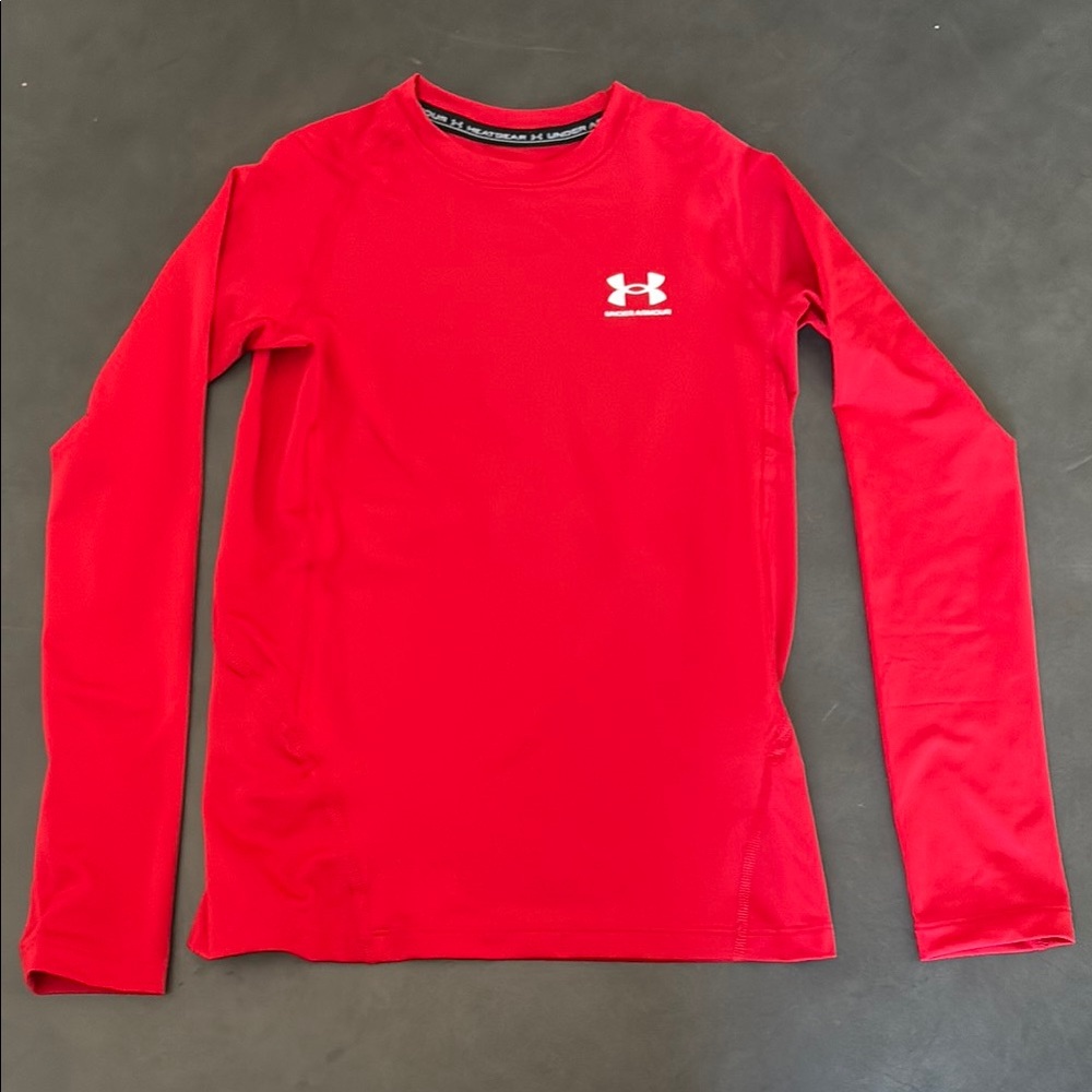 Under Armour ColdGear Red Long Sleeve Shirt - Youth Medium - never worn